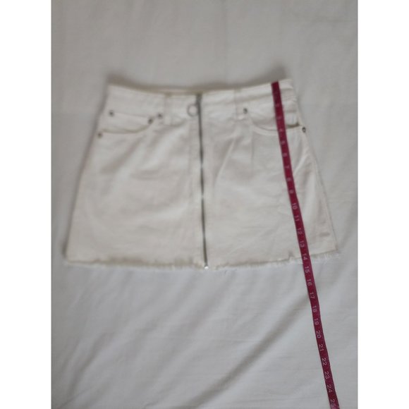 WE THE FREE By Free People Women's Zip It Up Mini Denim Skirt White Size 27 - Picture 12 of 16